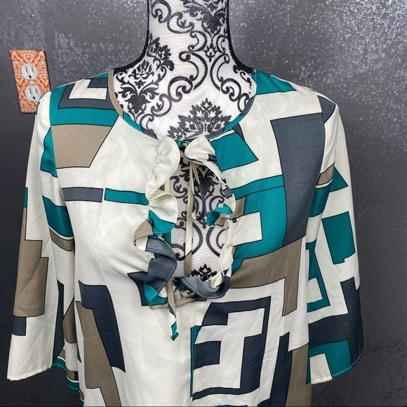 Lauren Moffatt retro vibe green white gray geometric keyhole ruffle long tunic - Picture 3 of 8